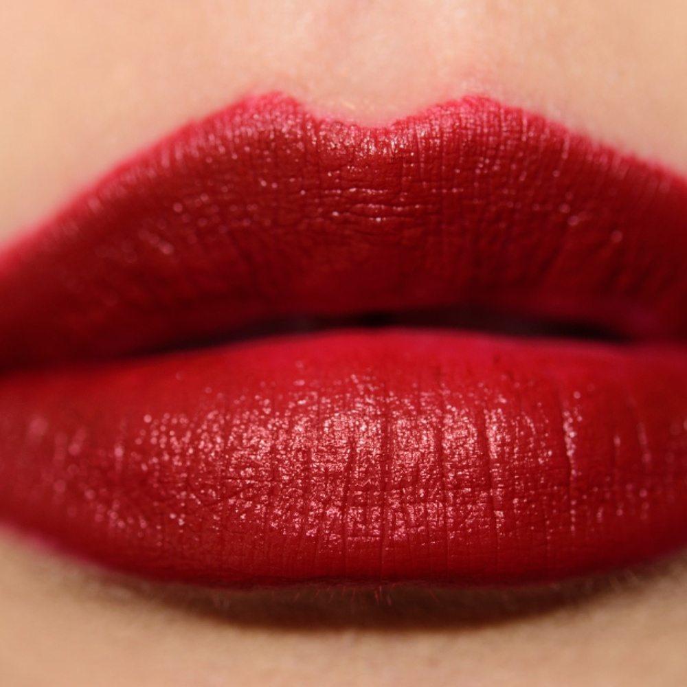Coloured Raine "Affluence" lipstick - Picture 4 of 6